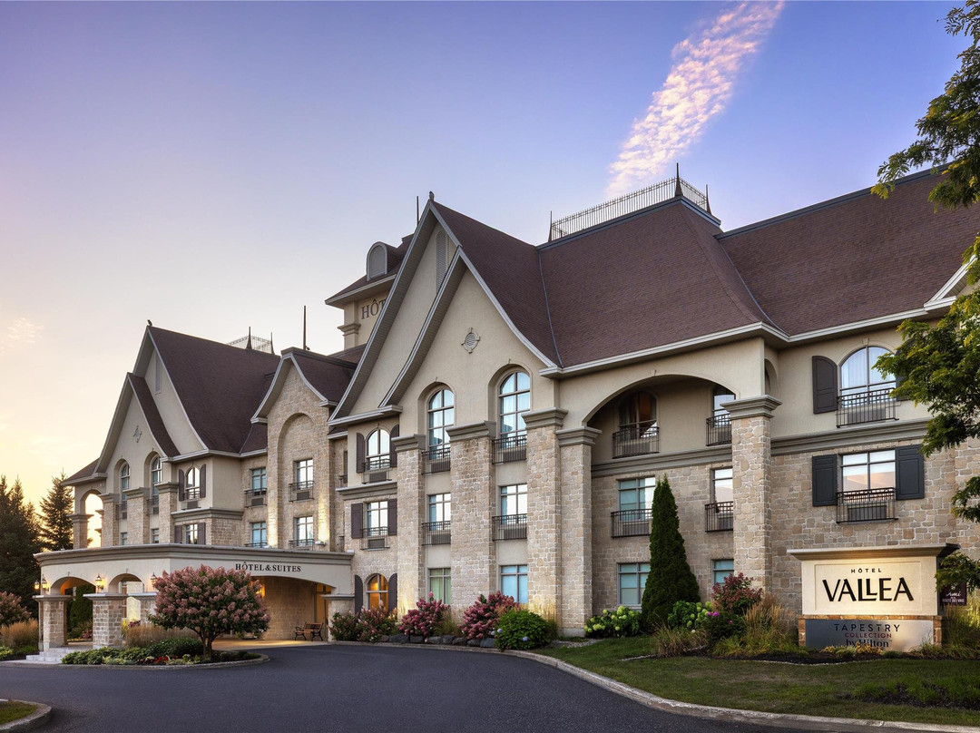 Saint-Alphonse-de-Granby酒店住宿-Hotel Vallea Bromont, Tapestry Collection by Hilton
