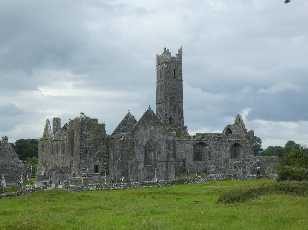 Clare Abbey-恩尼斯必去景点