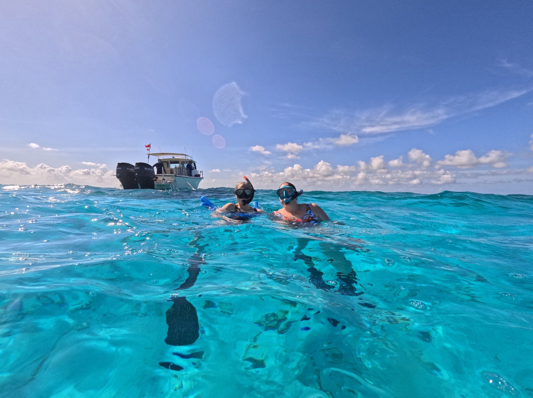 Silver Thatch Watersports-大开曼岛必去景点