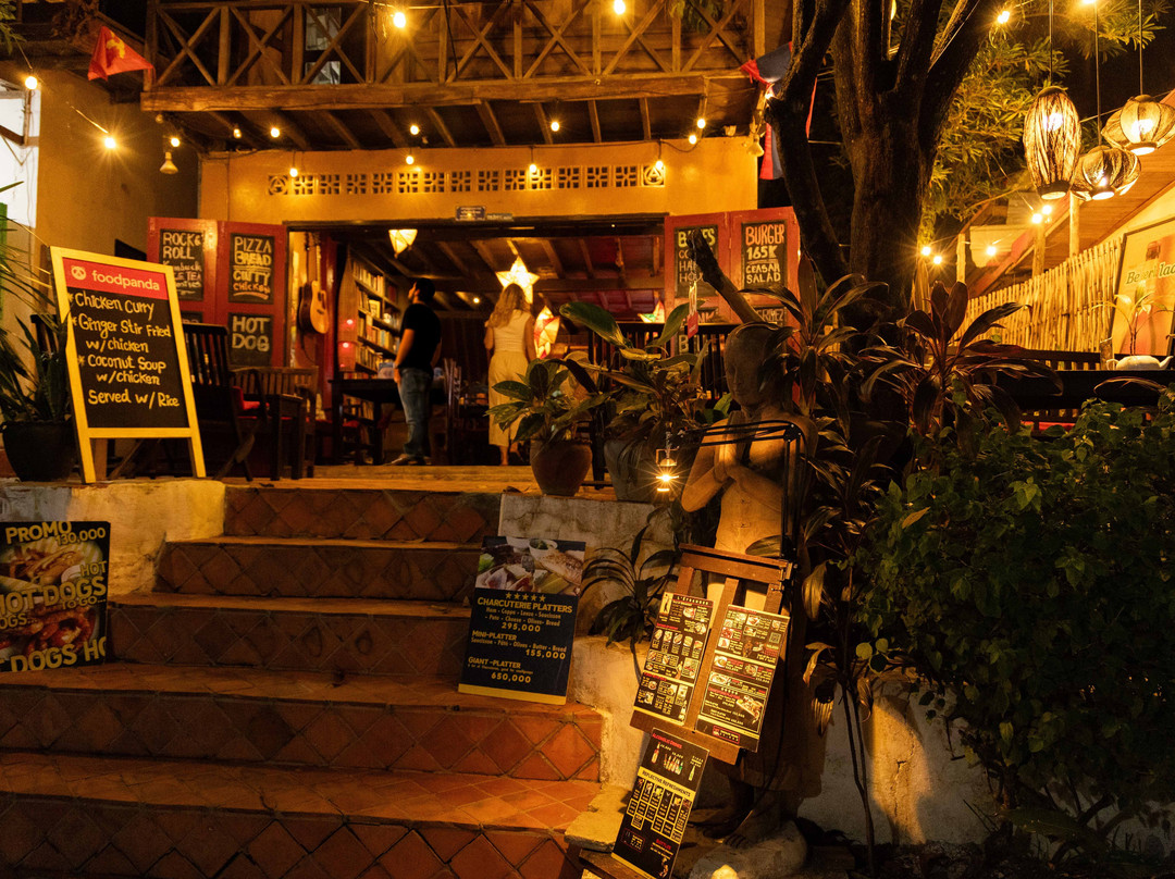 Luang Prabang Cafe Bar-琅勃拉邦必去景点