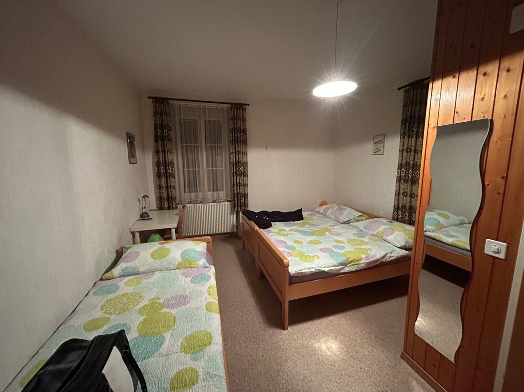 Miecourt酒店住宿-La Caquerelle Hotel