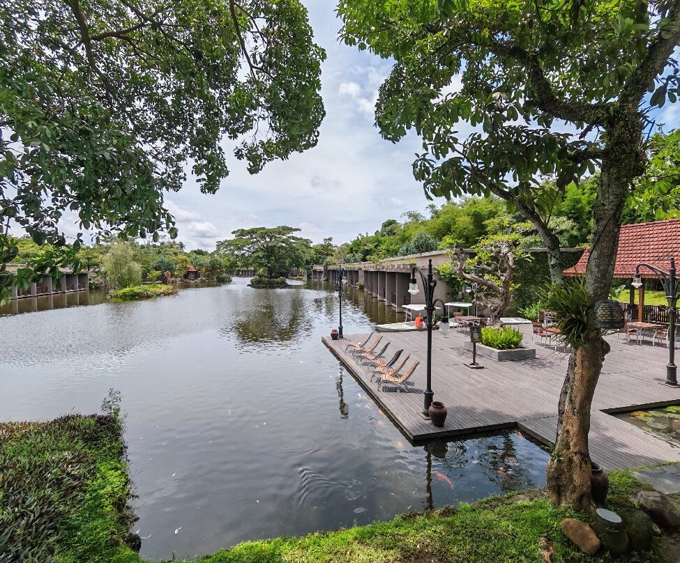 The Westlake Resort Yogyakarta主图