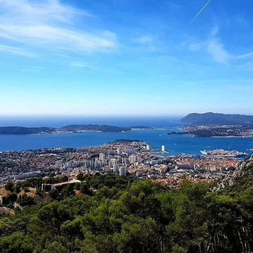 TOULON Best Tours