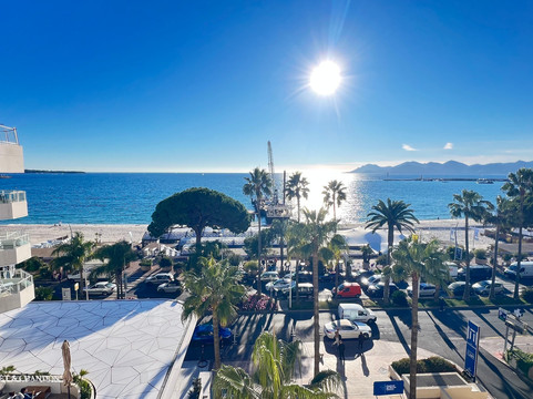 Centre d'art La Malmaison at Cannes-戛纳必去景点