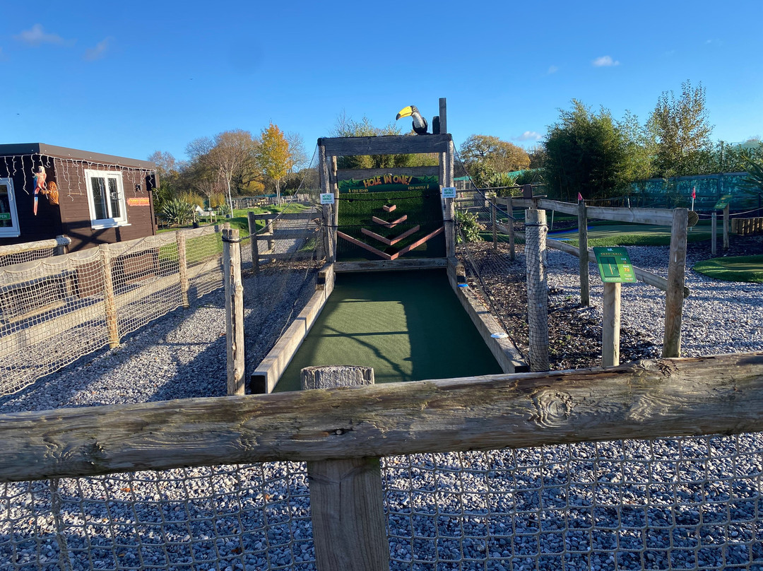 Junglemania Adventure Golf-Crondall必去景点