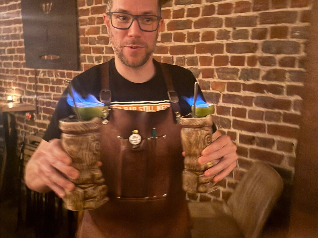 The Modern Alchemist-圣吉尔必去景点