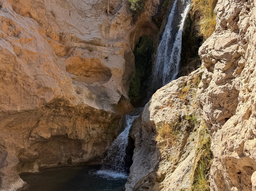 Wadi Tiwi Mibam Adventure-提维必去景点