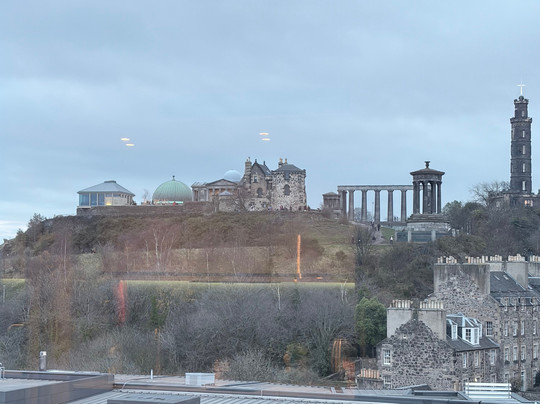 Roomzzz Aparthotels Edinburgh主图