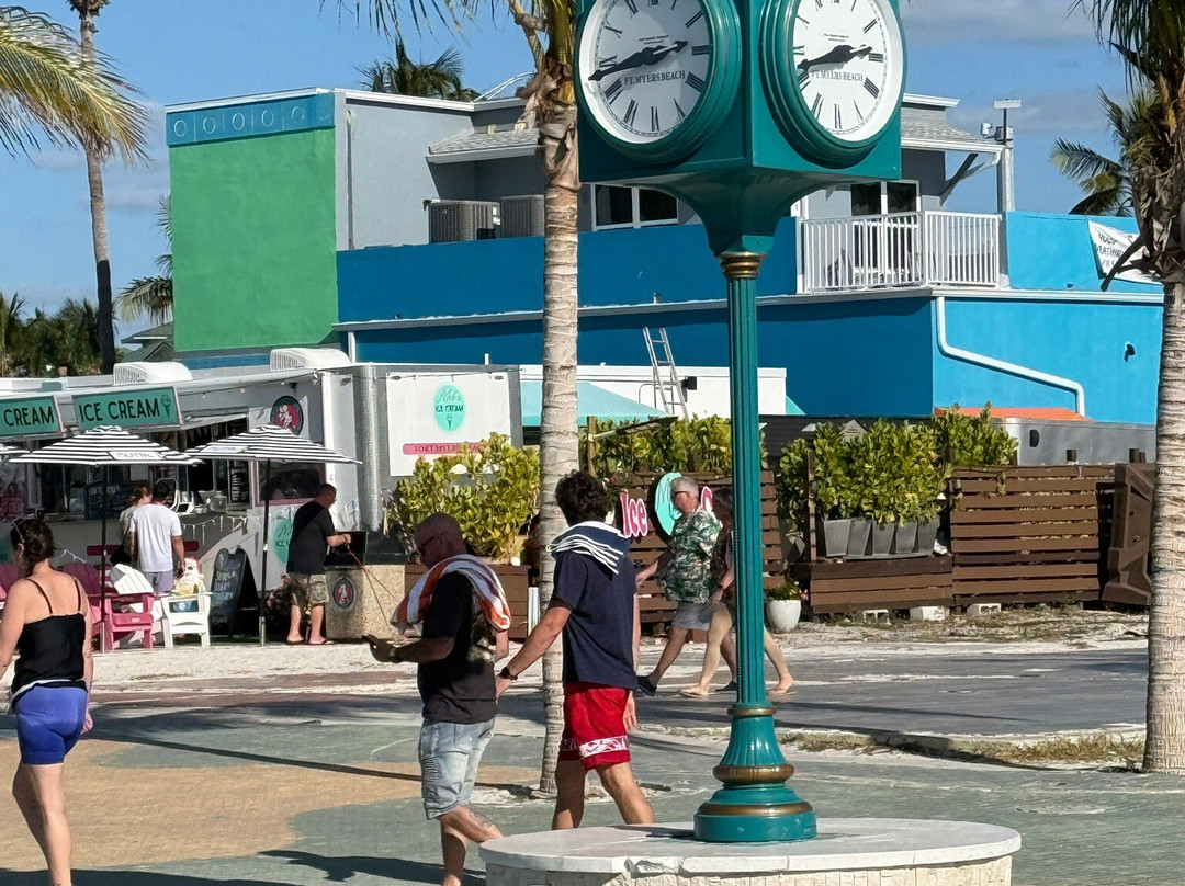 Fort Myers Beach-迈尔斯堡海滩必去景点