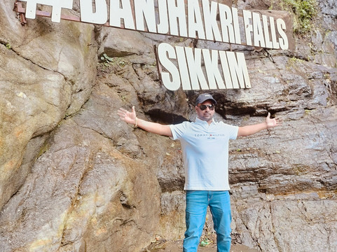 Immanuel Tours & Travels-甘托克必去景点