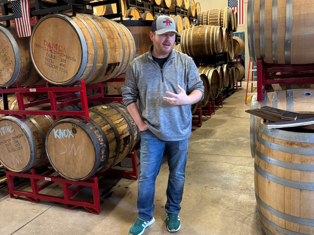 Ironroot Republic-丹尼森必去景点