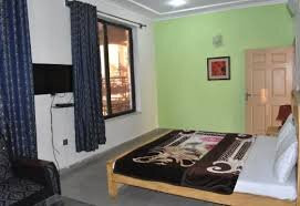 Hotel Falcon Inn主图