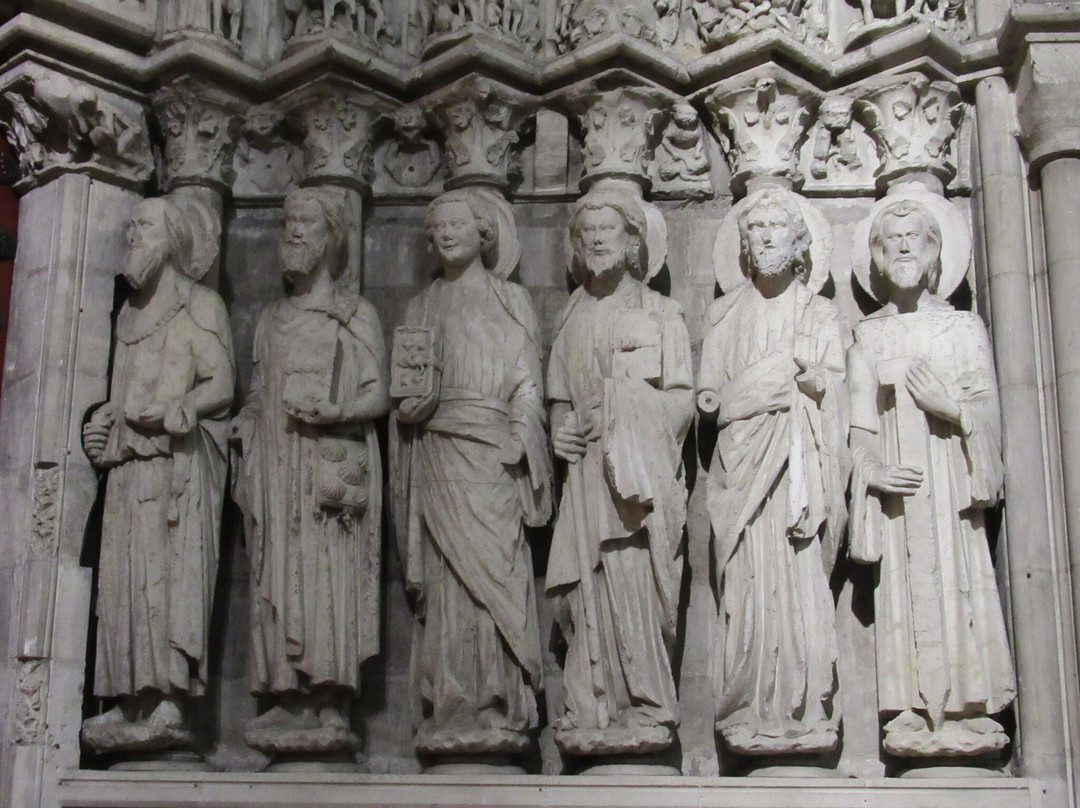 Cathédrale Notre Dame-达克斯必去景点