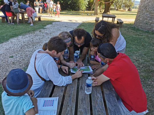 Les Cabanes Dans Les Bois  Logis Hôtel主图