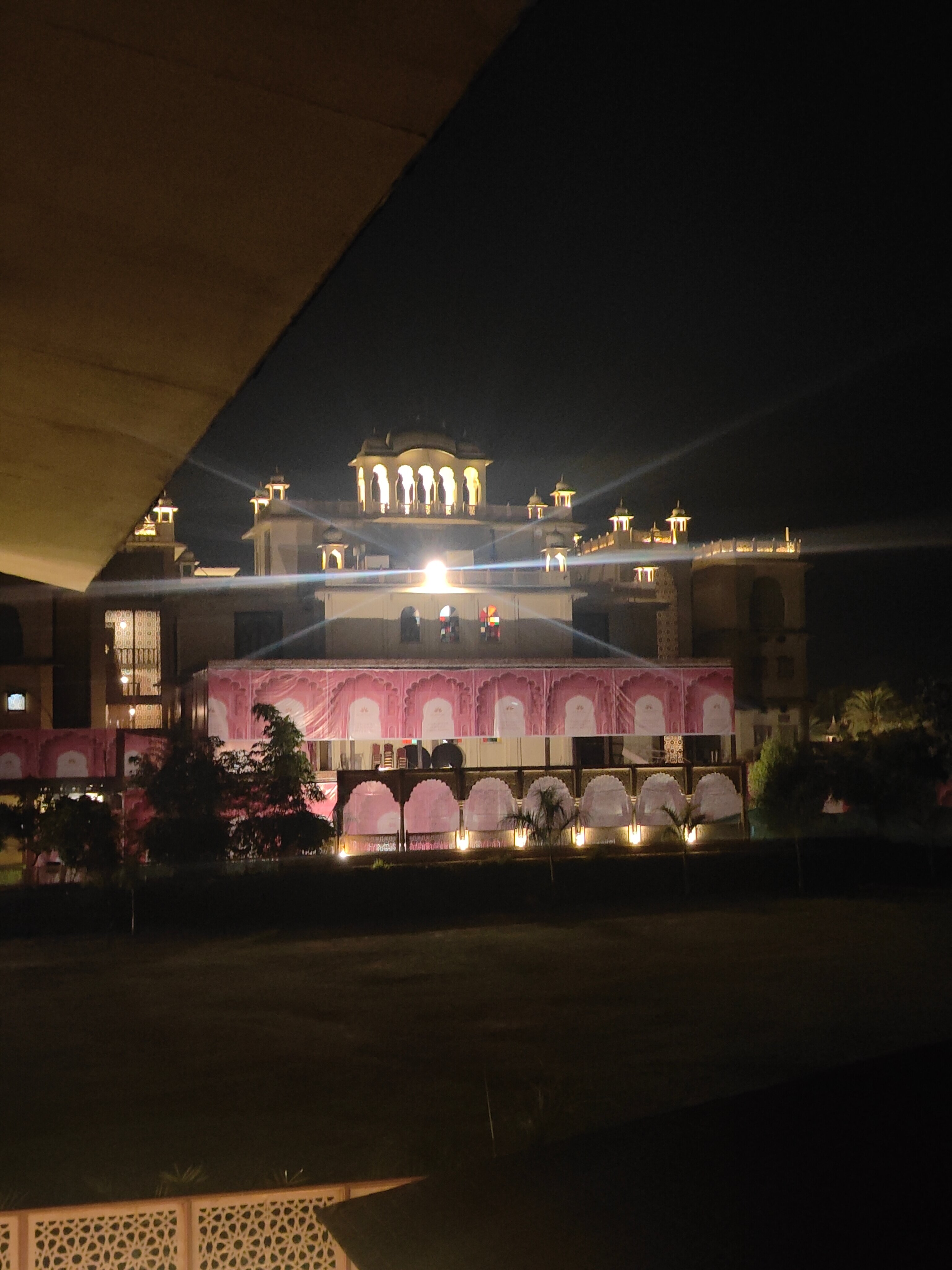 拉加寺三里温泉度假村-官方