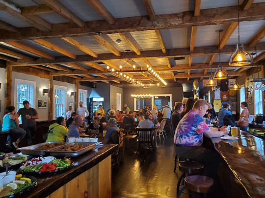 Post and Beam Brewery-Peterborough必去景点