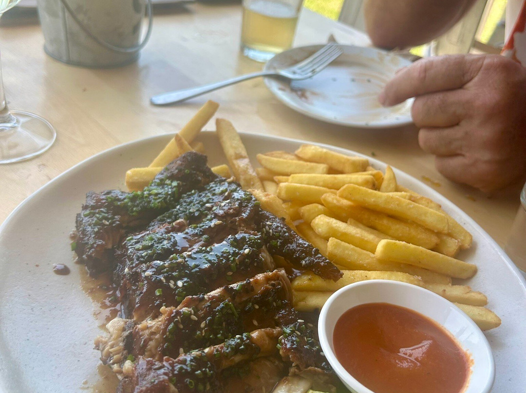 Mountain Ridge Wines - Winery, Restaurant, Art Gallery-Berry必去景点