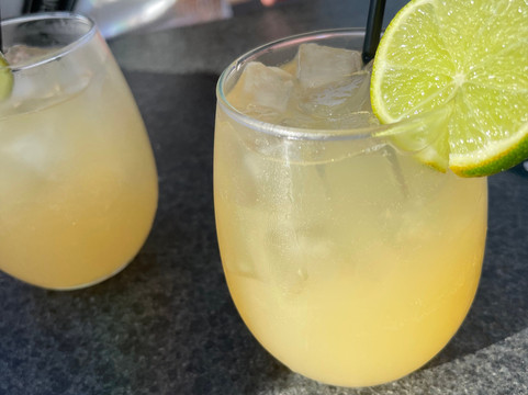 The Breakwater-拉瑞斯必去景点