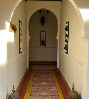 卡施芭恩纳克西勒酒店主图