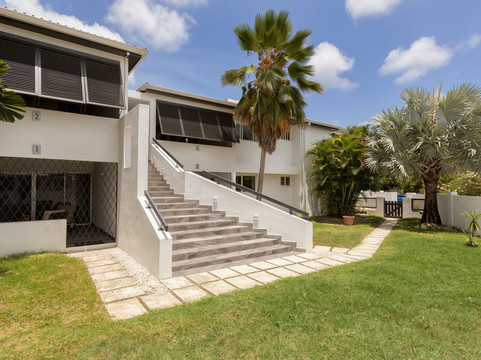 Dover Woods Apartments主图