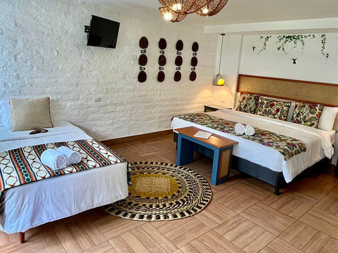 巴尼奥斯酒店住宿-La Floresta Hotel