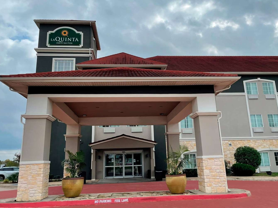 恩尼斯酒店住宿-La Quinta Inn & Suites by Wyndham Waxahachie