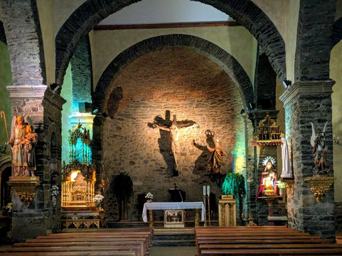 Iglesia de Santa Maria-Cacabelos必去景点