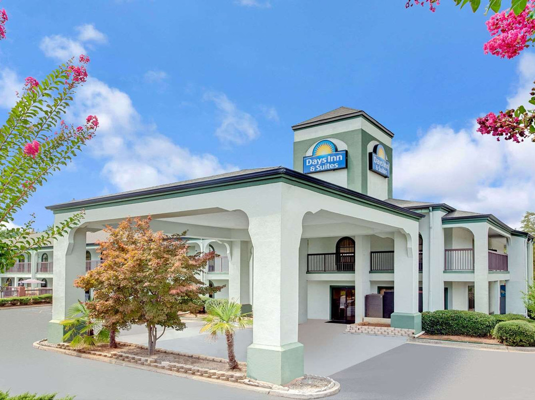 斯托克布里奇南亚特兰大戴斯套房酒店