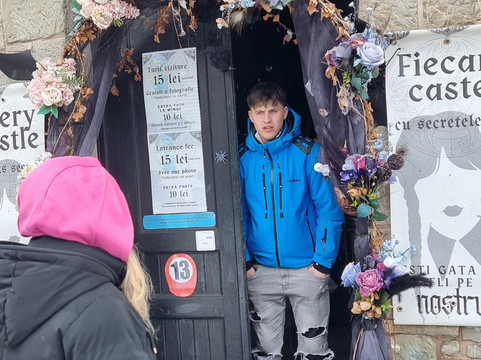 Cantacuzino Castle-布什泰尼必去景点