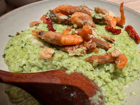 QUE (Hysan Place, Causeway Bay)