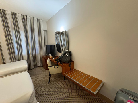 贝尔斯泰亚威尼斯梅斯特主图