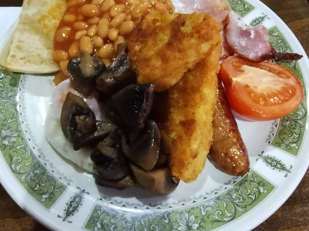 喀里多尼亚酒店主图