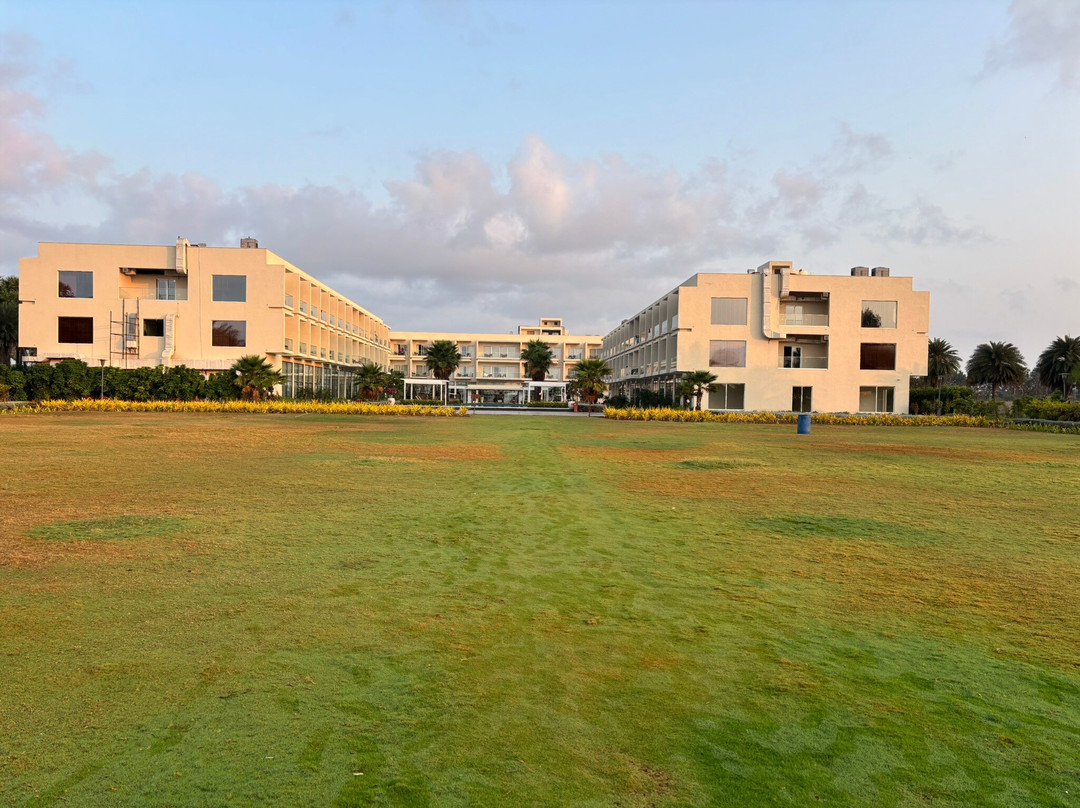 Golden Sands - By The Bay Resorts