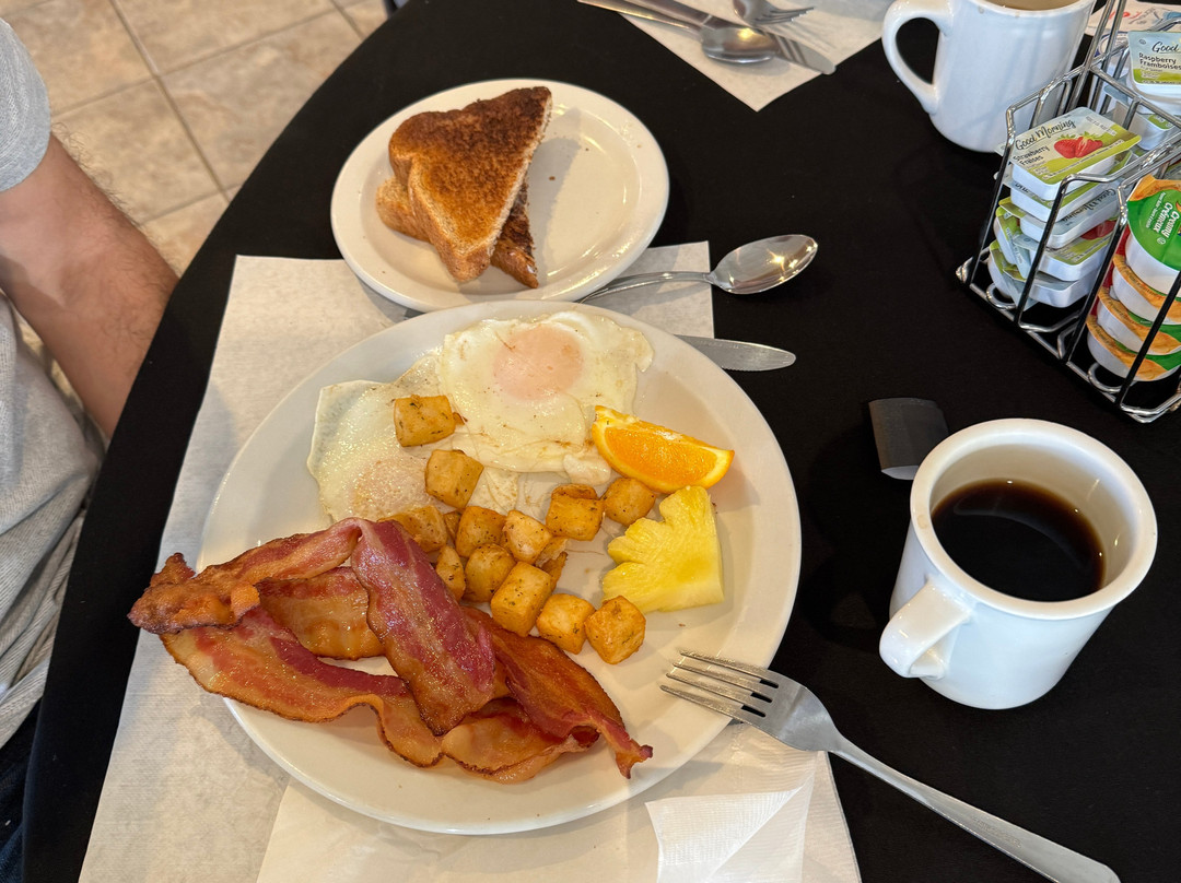 Hotel du Golf Nominingue主图