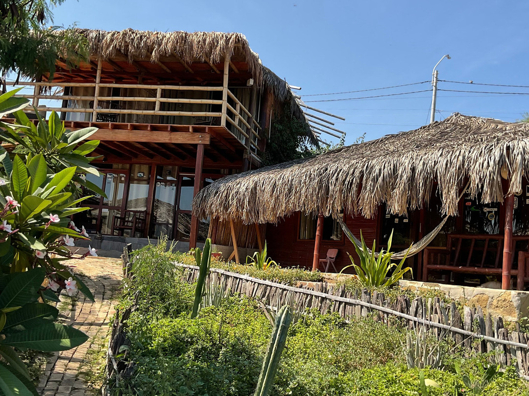 Aitama Hotel and Restaurante主图