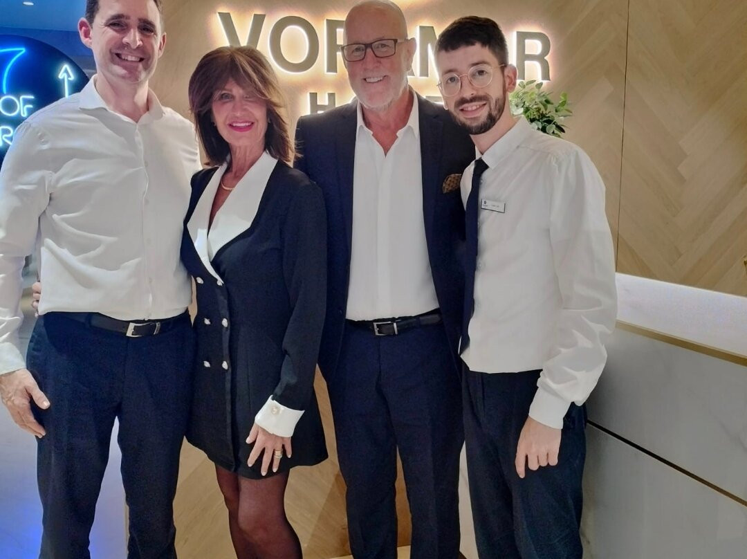 沃拉马尔酒店主图