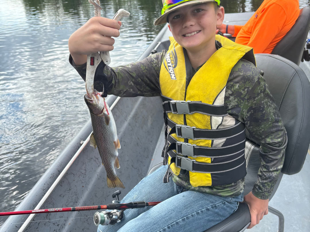 Papa Bill's White River Trout Guide Service-Bull Shoals必去景点