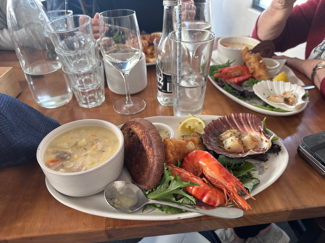 Seawall Cafe