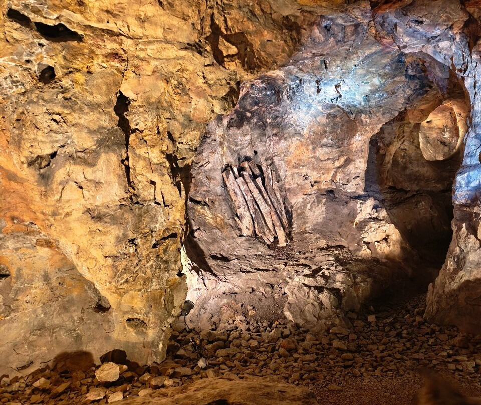 Mines d'Argent des Rois Francs-Melle必去景点
