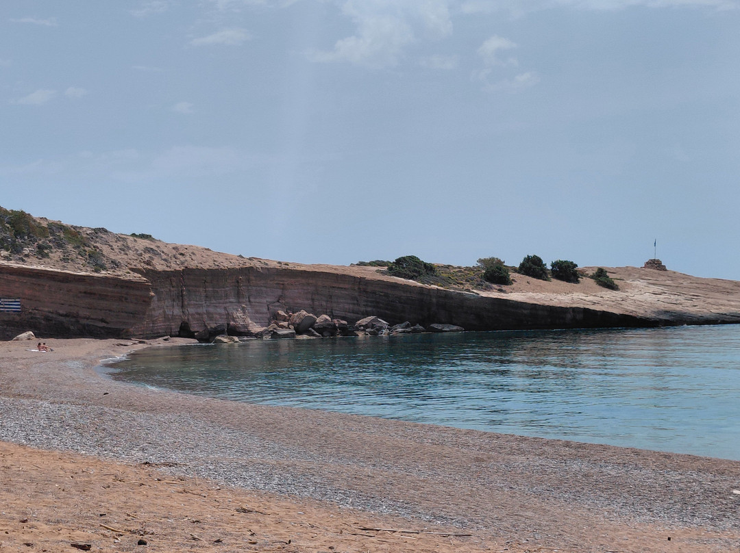 Fourni Beach-Monolithos必去景点