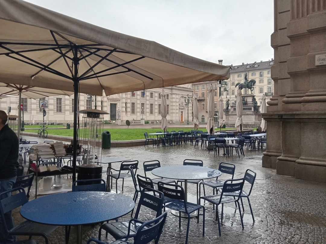 Piazza Carlo Alberto-都灵必去景点