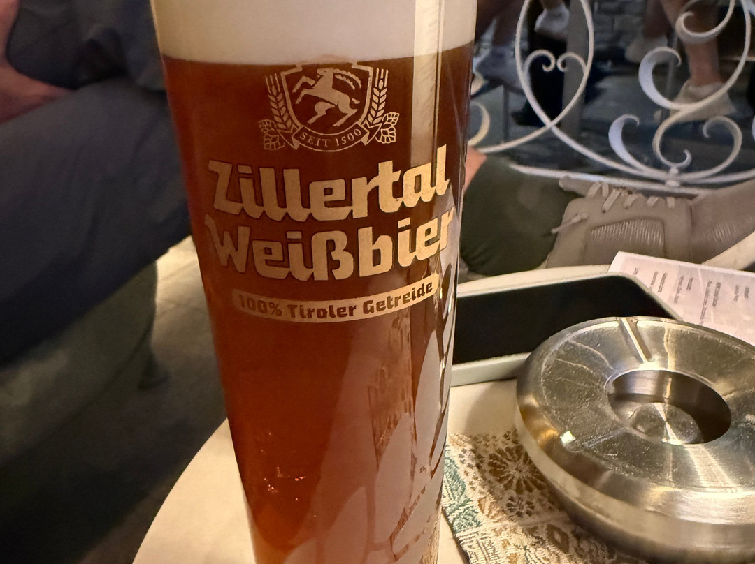 纽波斯特酒店主图