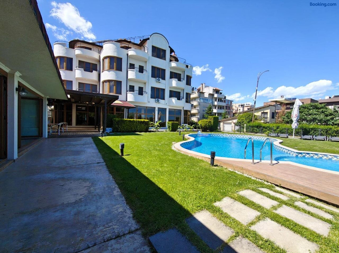 Semeen Khotel Sveti Georgi