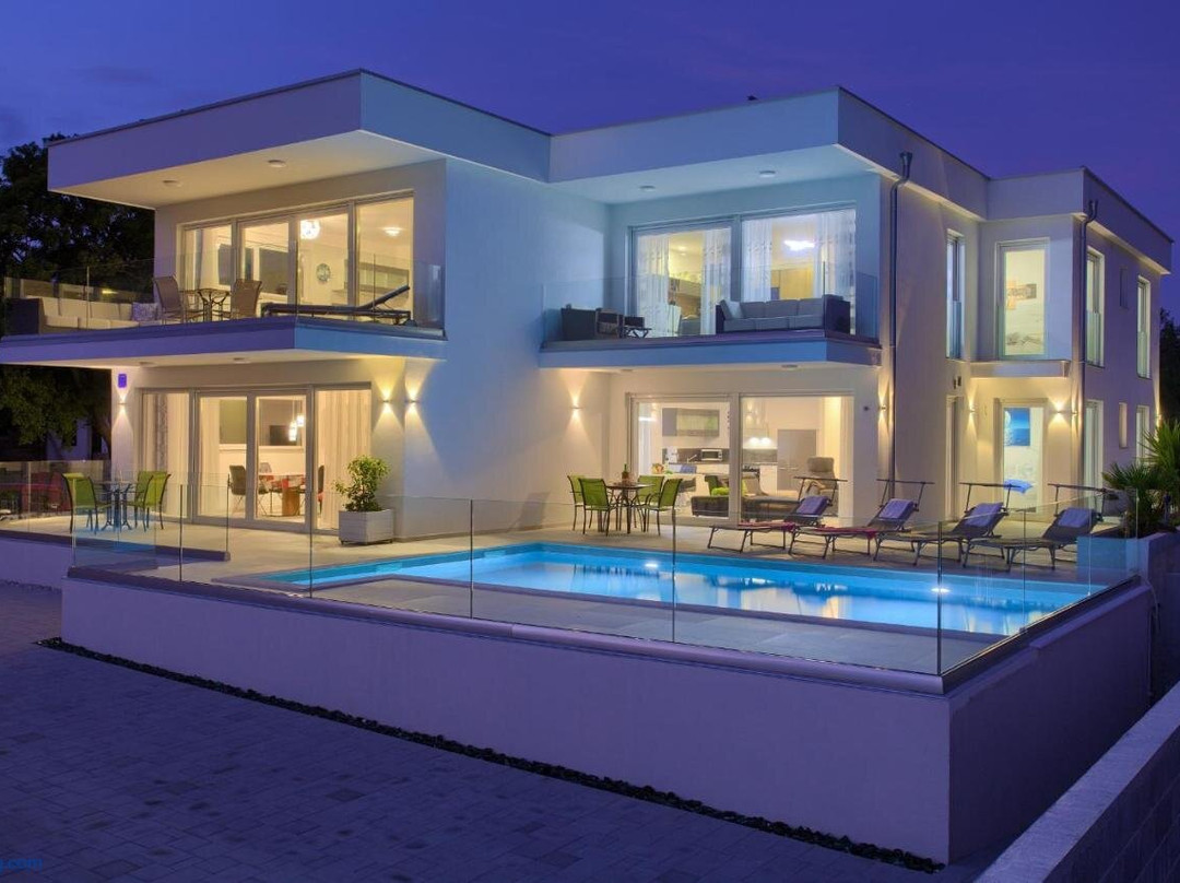 Apartmani Helines