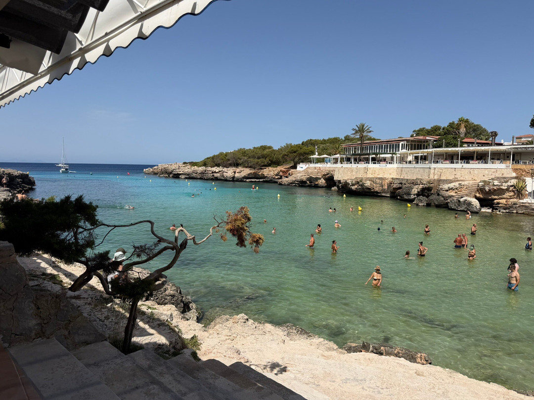 Cala Blanca Beach-卡拉布兰卡必去景点