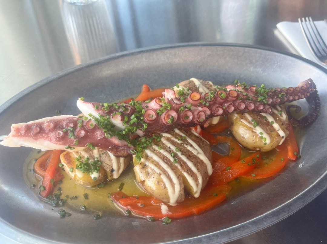 Nautilus Oyster Bar