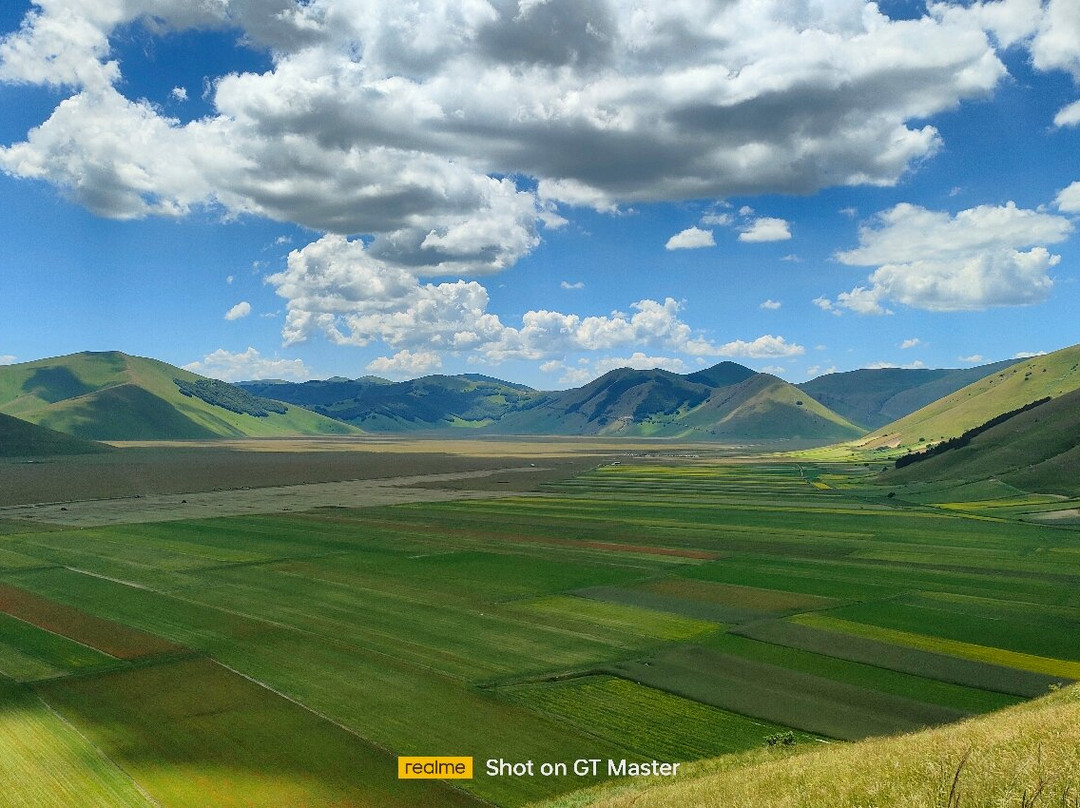 卡斯特鲁奇奥公园-Castelluccio di Norcia必去景点