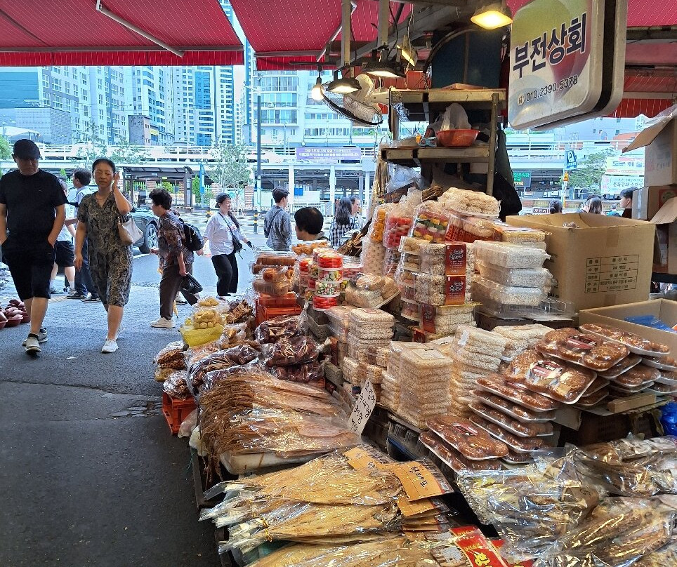 Bujeon Market-釜山必去景点