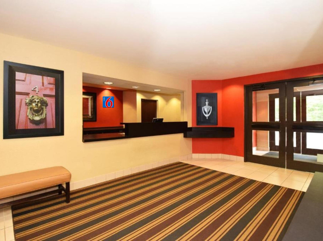 Motel 6 Suites Findlay Tiffin Avenue, OH