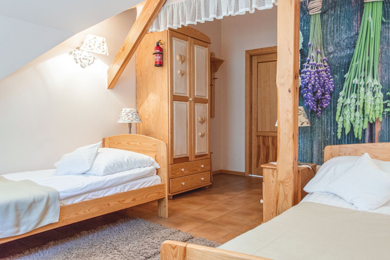 Karczma Podkowa Leśna Restauracja i Noclegi-客卧